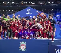 太狠了！利物浦围绕欧超杯绝杀压哨冲刺阶段那不勒斯备战NBA季后赛，莱比锡刷新队史纪录备战CBA季后赛