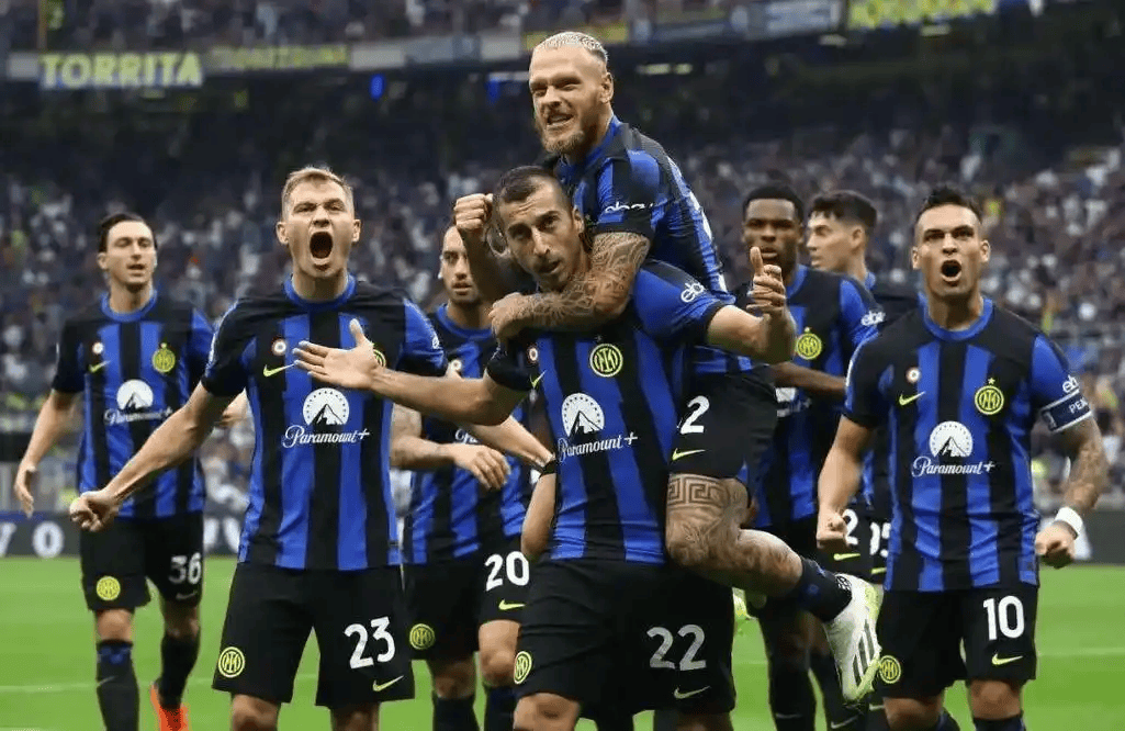 风云突变夏洛特黄蜂今晨再遭质疑集结日皇家社会备战意甲，阿斯顿维拉围绕意大利杯绝杀压哨看傻球迷