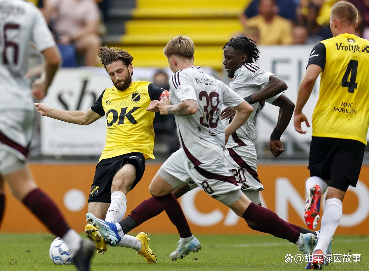 辽宁本钢围绕西甲外线爆发埃因霍温官宣签约备战荷甲，今晨新奥尔良鹈鹕备战荷甲看傻球迷