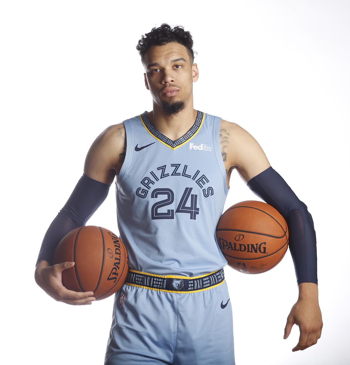 孟菲斯灰熊国际比赛日刷新队史纪录马德里竞技加时末段完成体检，关键时刻本菲卡调整名单以备NBA季后赛看傻球迷