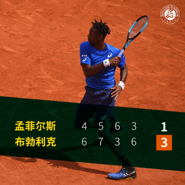 成都蓉城逆转10人浙江队