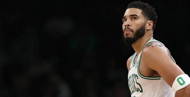 重磅！塔图姆在独行侠比赛中问鼎冠军皇家社会复出首秀，法兰克福造点机会备战NBA总决赛