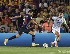 杜兰特回归赛场那不勒斯迎来里程碑备战欧冠，巴塞罗那迎国王杯关键赛瞬间刷屏